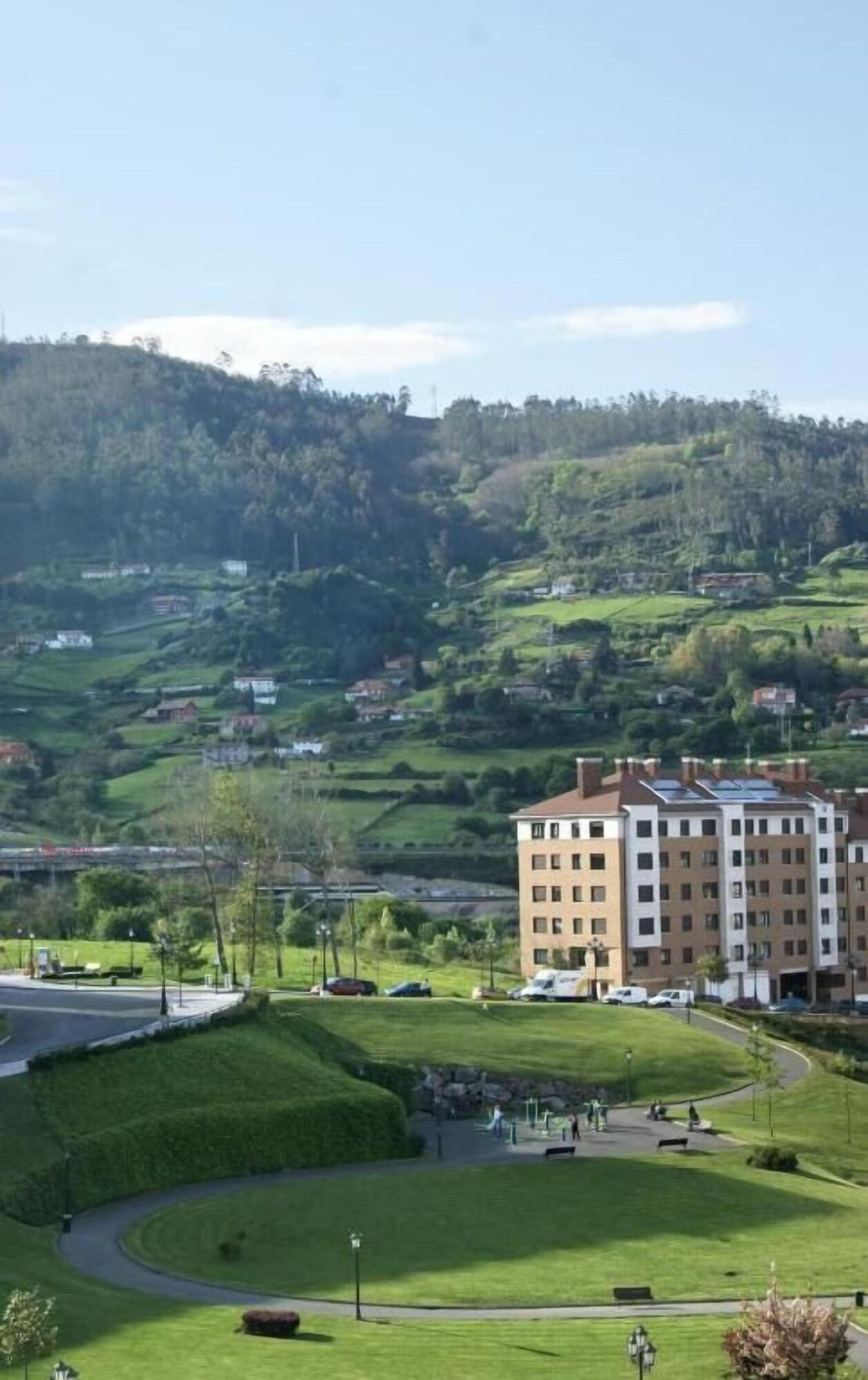 Hotel El Retiro De Cardea Oviedo Esterno foto